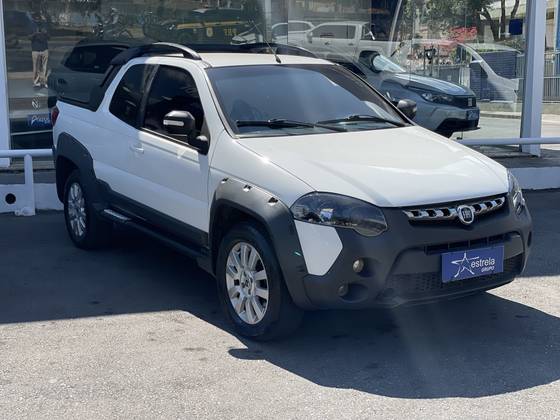 FIAT STRADA 1.8 MPI ADVENTURE CD 16V FLEX 3P MANUAL FIAT STRADA 1.8 MPI ADVENTURE CD 16V FLEX 3P MANUAL